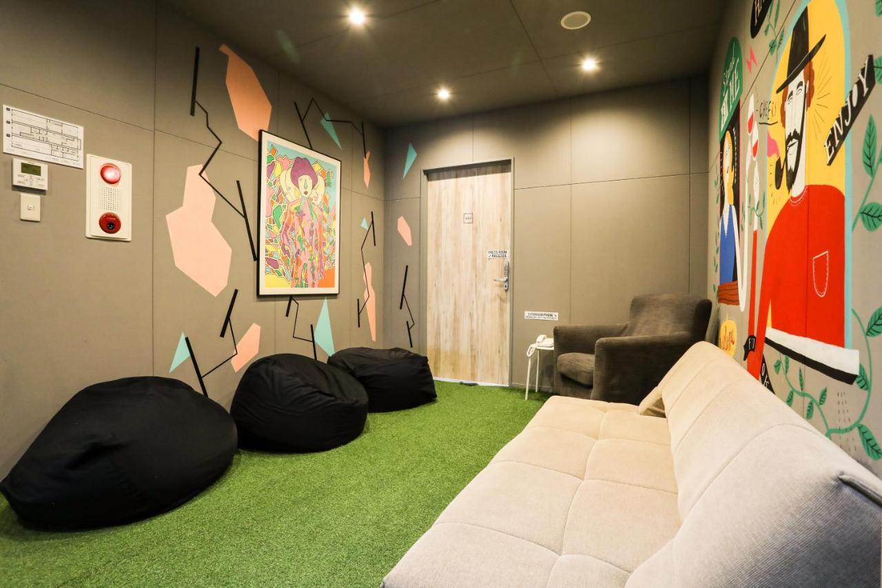 Hostel Stand By Me Fukuoka  Ngoại thất bức ảnh