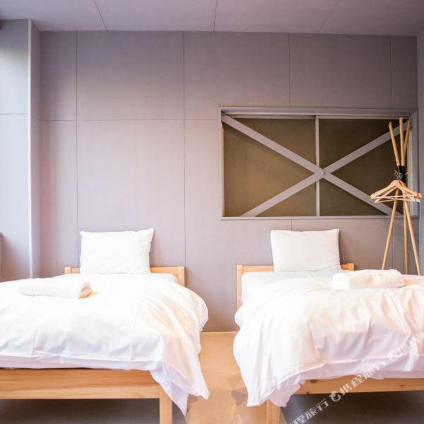 Hostel Stand By Me Fukuoka  Ngoại thất bức ảnh